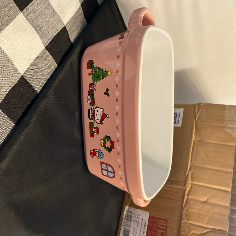 Hello Kitty Pink Ceramic Baking Dish